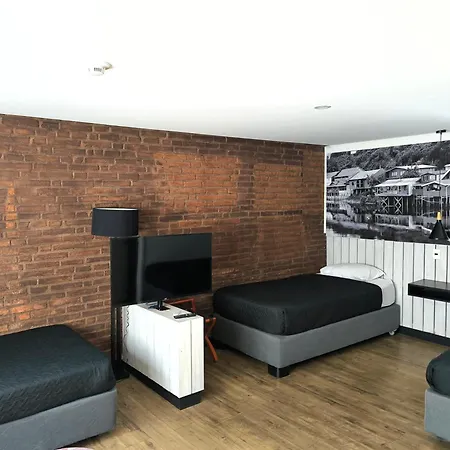 Hostal Boutique Black Cat-2
